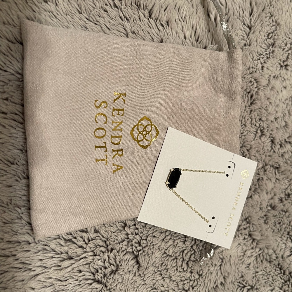 Kendra Scott Necklace
